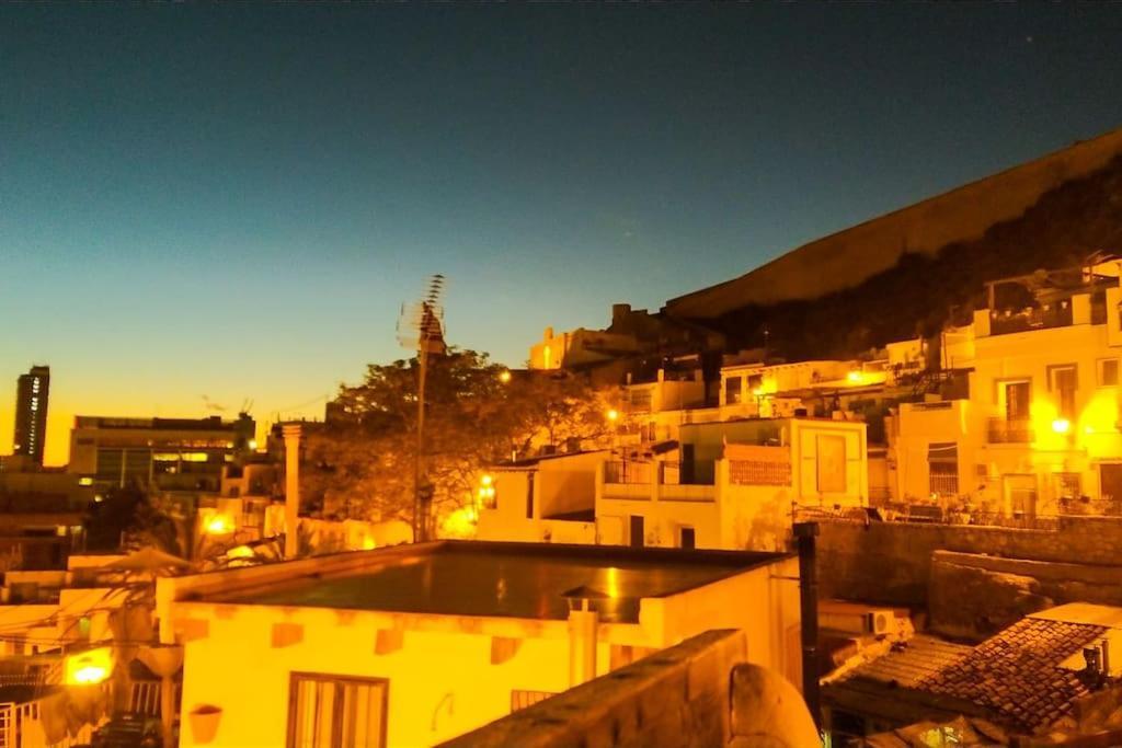 Villa Casa Colorista En El Casco Antiguo Alicante Esterno foto